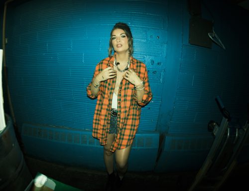 Jess Moskaluke Releases Two New Christmas Singles!